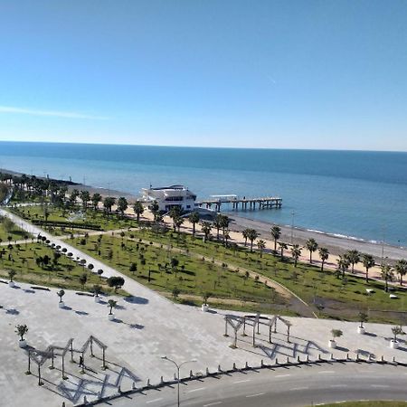 Batumi Beach Tower Ngoại thất bức ảnh