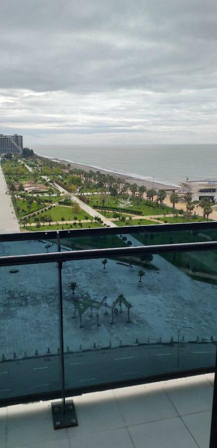 Batumi Beach Tower Ngoại thất bức ảnh